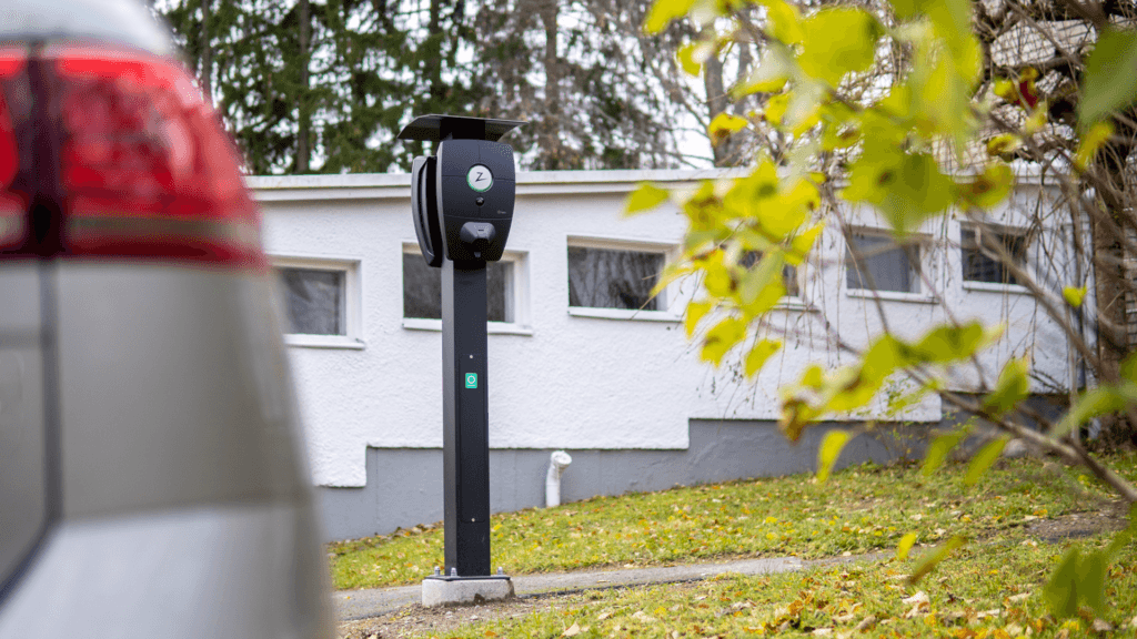 Näin kuormanhallinnalla voi säästää taloyhtiön latausjärjestelmän toteutuksessa